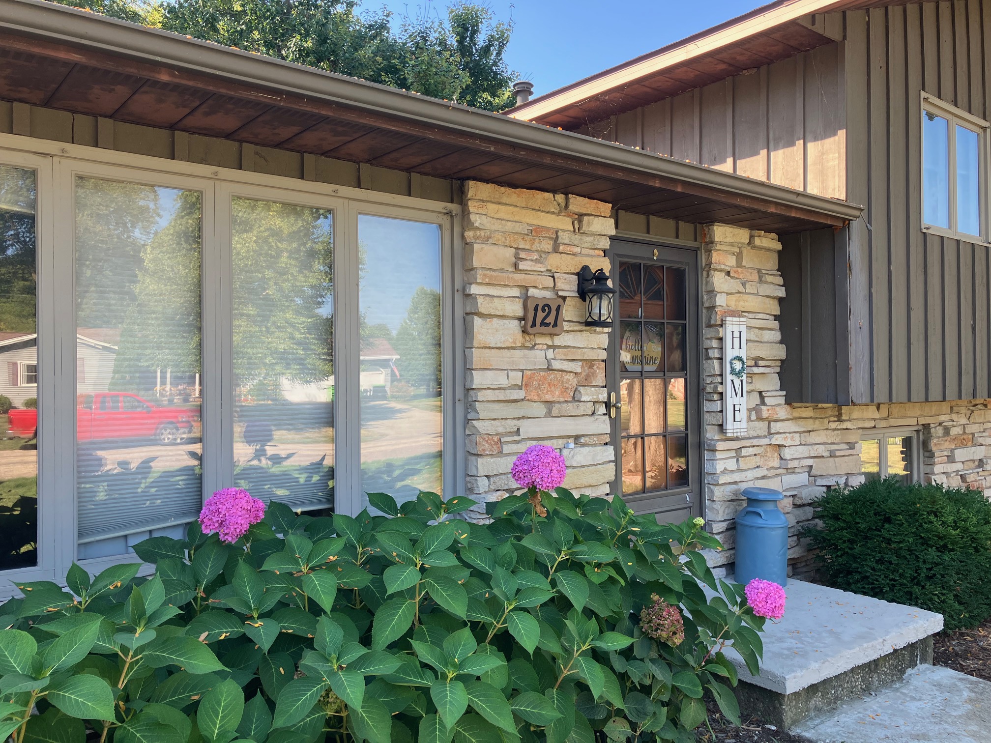 121 Dana Drive